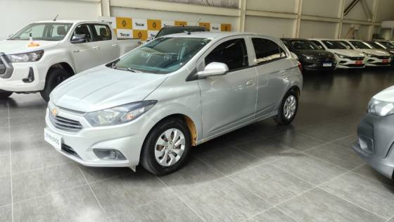 CHEVROLET ONIX 1.0 MPFI LT 8V FLEX 4P MANUAL